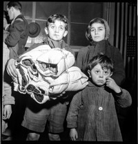 St. Denis (children: war refugees?) [Same children pictured in 132, in Red Cross Distribution series.]