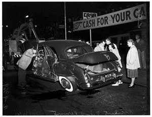 Accident at Pico Boulevard and Vermont Avenue,1951