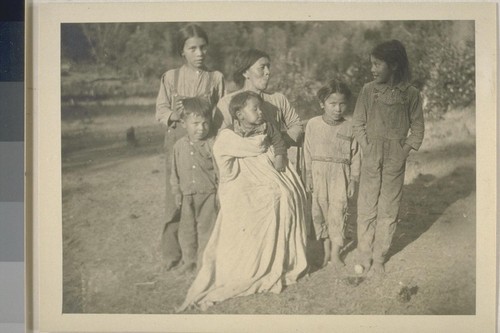 Mrs. George Green and children; Burnt Ranch, Trinity Co.; August 1921; 3 prints
