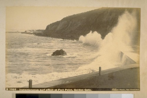 Instantaneous surf effect at Fort Point, Golden Gate