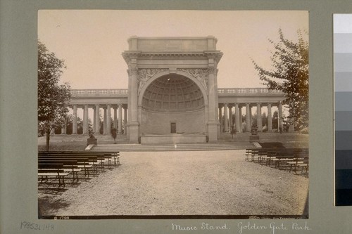 B 1726. Music Stand, Golden Gate Park [San Francisco]. [Photograph by Isaiah West Taber.]