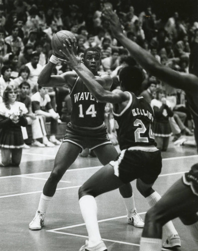 Basketball player Dane Suttle in action, circa 1982