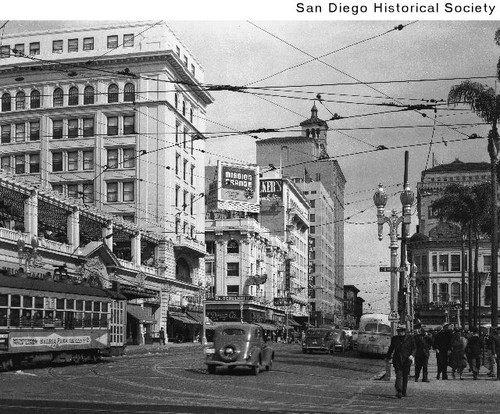 View of downtown San Diego looking east from Third and