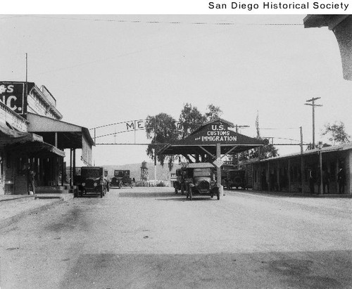 Cars entering the United States at the San Ysidro border crossing