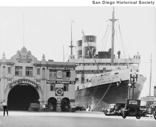 The SS Pennsylvania docked at the Broadway pier