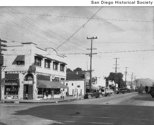 Street scene of El Cajon looking east from the northeast corner of Magnolia and Main Street