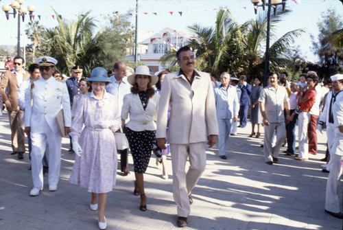 Queen Elizabeth II walks through street, Mexico, 1984