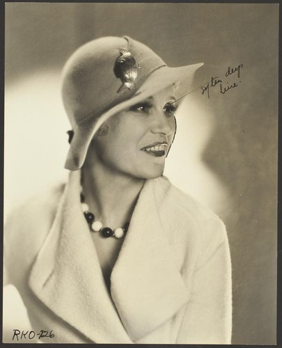 Peggy Hamilton modeling a felt hat, circa 1931-1932