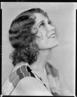 Peggy Hamilton modeling a hairstyle, 1929