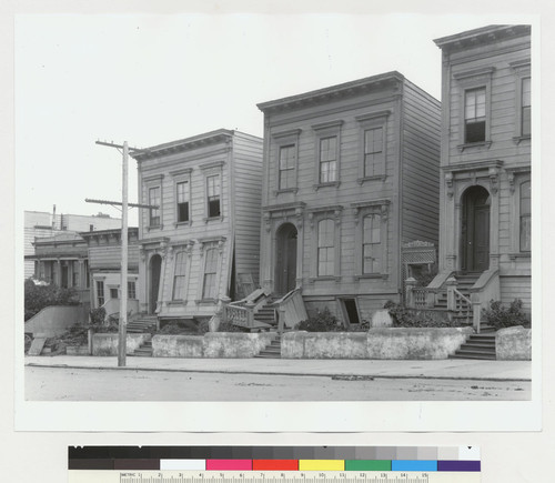 West side O'Farrell Street near Broderick