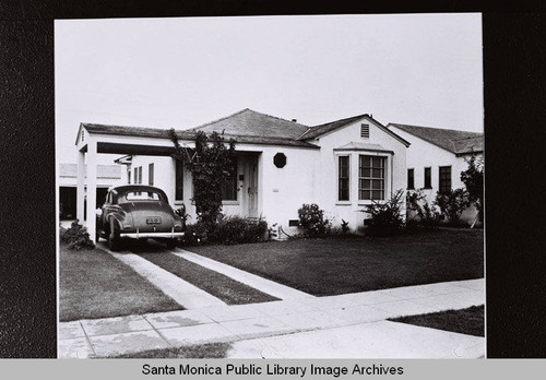 Douglas Aircraft Company employee housing, a Sunset Park home with an automobile in Santa Monica during World War II