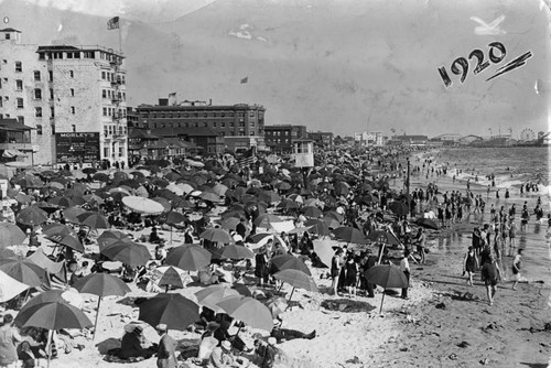 Venice beach in 1920