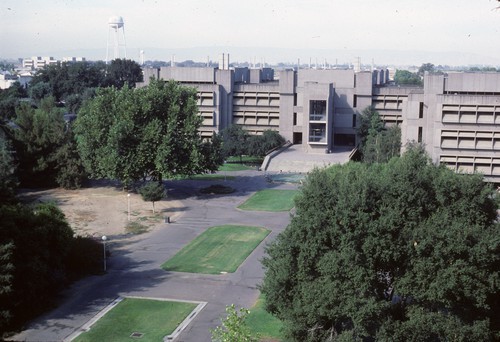 Briggs Hall from Hutchison