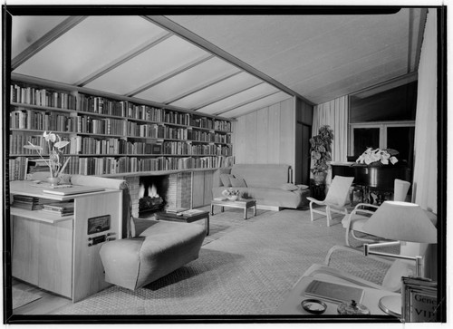 Havens, Weston, residence. Living room