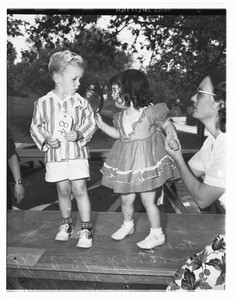 Baby show at Ladera Park, 1951
