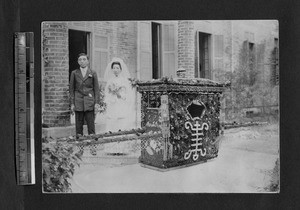 Bride and groom, Fuzhou, Fujian, China, ca.1911-1913