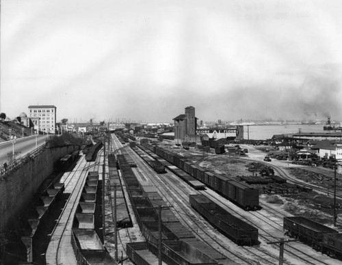 Railroad yard, San Pedro