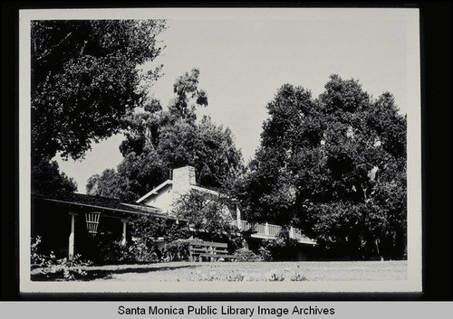 Will Rogers ranch house, Pacific Palisades, Calif., built in the 1920s in the California ranch style popularized by architect Cliff May