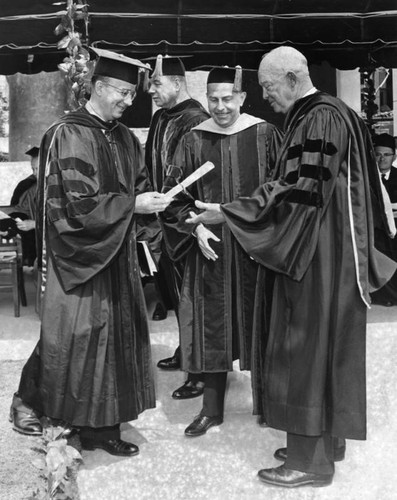 Eisenhower gets honorary degree