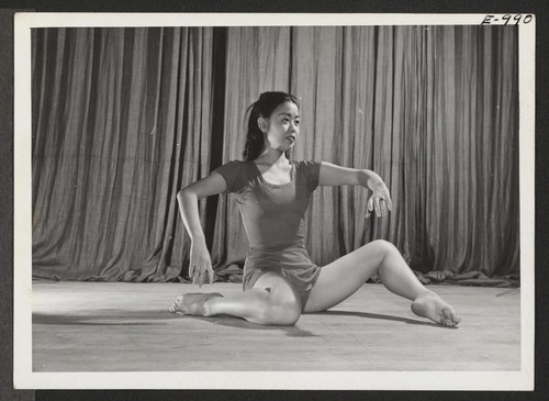 Yuriko Amamiya is studying interpretive dancing on a scholarship at the famed Martha Graham School in New York. Back in