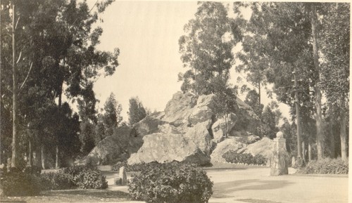 Rock formation in Thousand Oaks subdivision, Berkeley