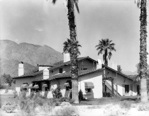 Palm Springs residence, view 1
