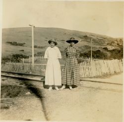 Ella Denman and an unidentified woman near the Denman station of the Petaluma and Santa Rosa Railroad, about 1904