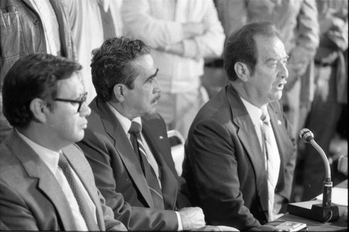 Press conference against voter fraud, Guatemala, 1982