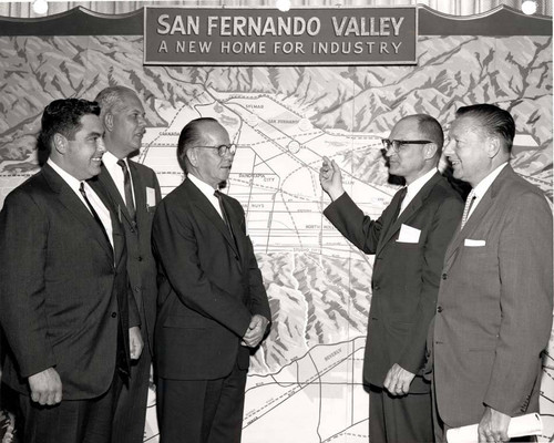 Seymour Mann, President of the Industrial Association of the San Fernando Valley, reports on new industries, 1962
