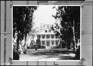 Exterior view of the old Banning home in Banning Park, showing the front entrance, Wilmington, 1939