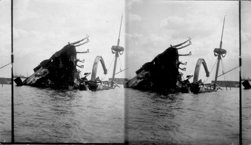 "Wreck of the Maine" Havana Harbor, Cuba