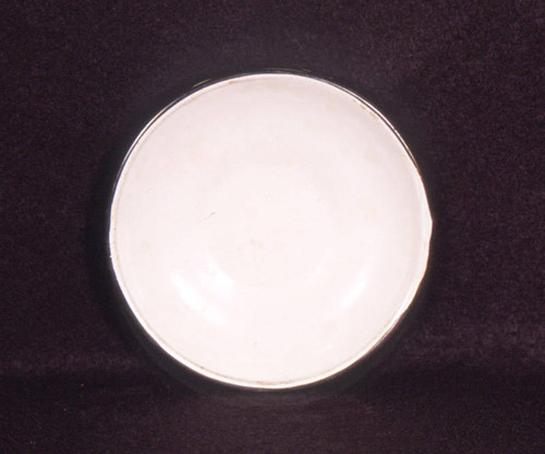 Enamel plate with black trim