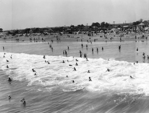 Newport Beach sunbathers