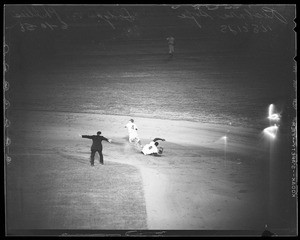 Baseball Dodgers versus Phillies, 1958