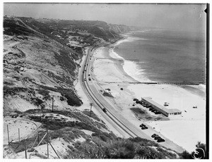 Birdseye view of a stretch of the Pacific Coast Highway between Santa Monica and Malibu