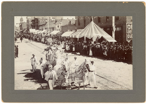 Ventura Street Fair Parade, 1900