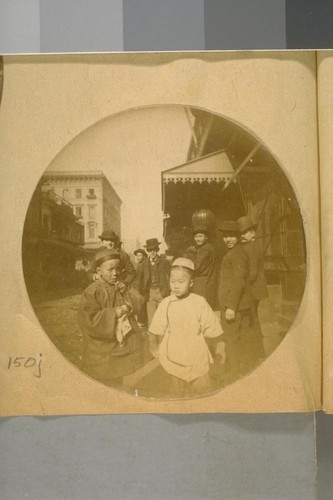 Views in China Town in 1889 [J]