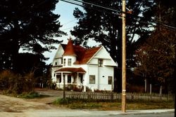 Baxter or Malm House at 876 Gravenstein Highway South, Sebastopol, California, 1975