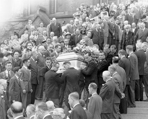 [Funeral in front of Old St. Mary's Cathedral]