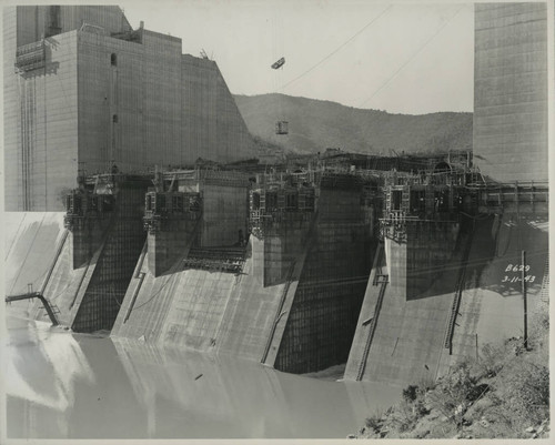 Face of Shasta Dam