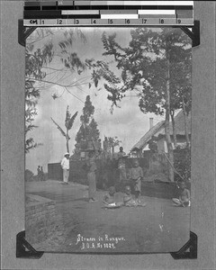 Street scene, Rungwe, Tanzania, ca. 1904-1914