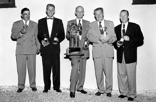 Norrona Lodges Bowling Team at the Santa Cruz convention, 1954