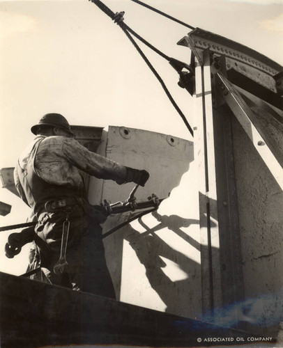Golden Gate Bridge construction worker, September, 1935 [photograph]