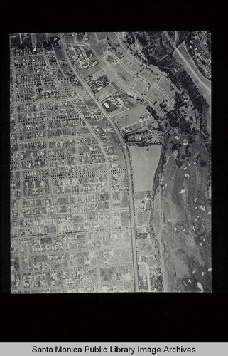 Aerial survey of the City of Santa Monica north to south (north on right side of the image)Santa Monica Canyon to San Vicente Blvd. to Marguerita Avenue (Job#C235-D2) flown in June 1928