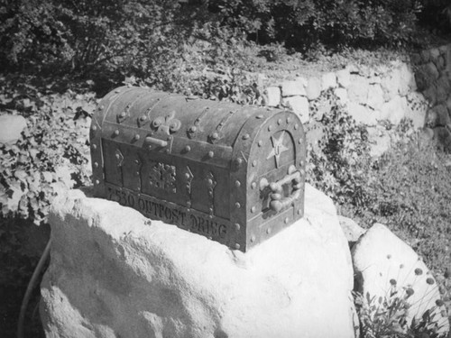Treasure chest mailbox in Outpost Estates