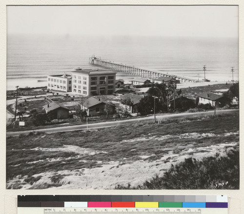 San Diego campus. The Institution as it appeared in the early 1920s. Large building in the center is the library dedicated in 1916. That same year the thousand-foot pier had been completed