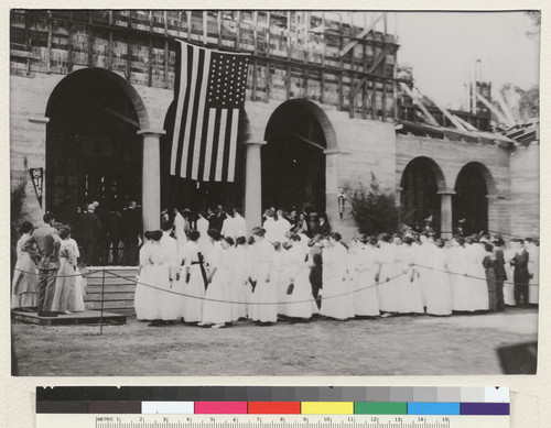 Santa Barbara campus. In 1909 Blake School became the Santa Barbara State Manual Training School, devoted exclusively to teacher training in manual arts and home economics. In 1913 the school relocated hear the old mission on a 14 acre site known as the Riviera campus. Pictured is the first commencement held May 1913 in front of the unfinished quad