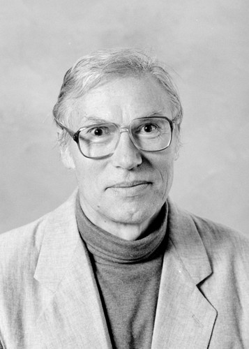 Wolgang H. Berger, a professor of oceanography at Scripps Institution of Oceanography, whose research interests include: Cenozoic paleoceanography based on deep-sea sediments, multidecadal climate fluctuations from marine varves and tree rings, and climate and ecosystem response. In 1988, Berger was awarded the Maurice Ewing Medal and was elected a fellow from the American Geophysical Union. In 2001, he was the recipient of the Francis P. Shepard Medal