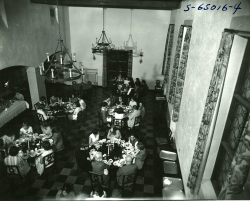Grace Scripps Clark Hall dining room, Scripps College