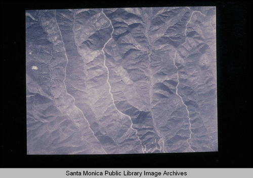 Fairchild Aerial Surveys from the Santa Monica Mountains to Santa Monica City edge flown from the northeast to the southwest (#J231)